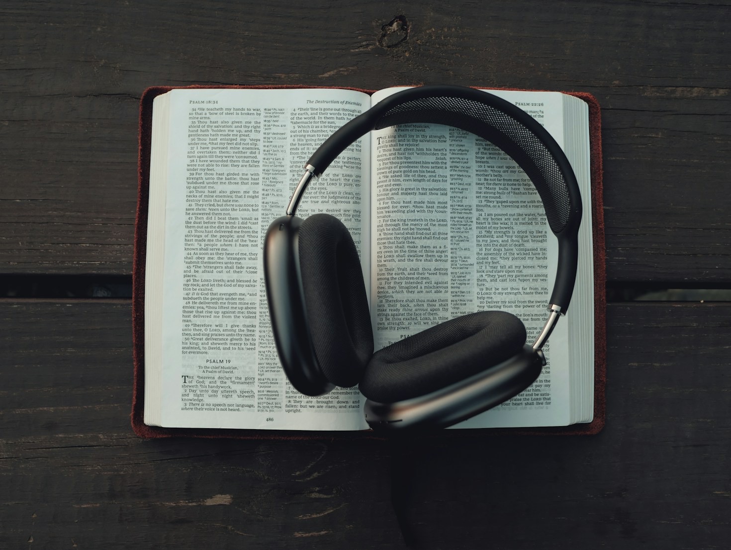 So starten Sie Ihre Reise in die Welt der Hörgeschichten